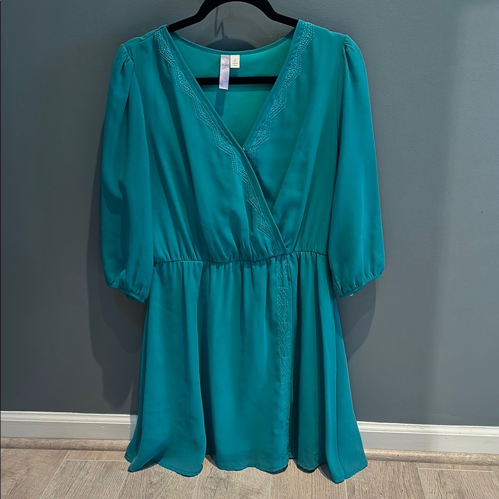 Alya Green Midi Wrap Dress with 3/4 Sleeves